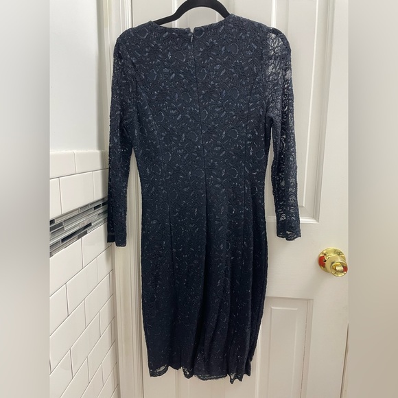 Banana Republic L’wren Scott Collection Navy Blue Lace V-Neck Dress (size 4) - Picture 2 of 3